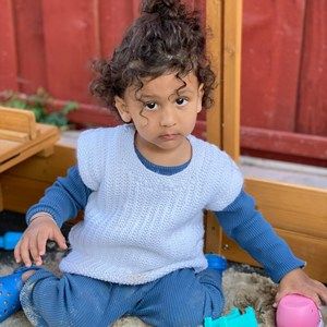 Meet your Posher, Manu